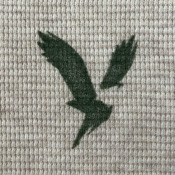 American Eagle Outfitters green and cream top - Picture 2 of 10